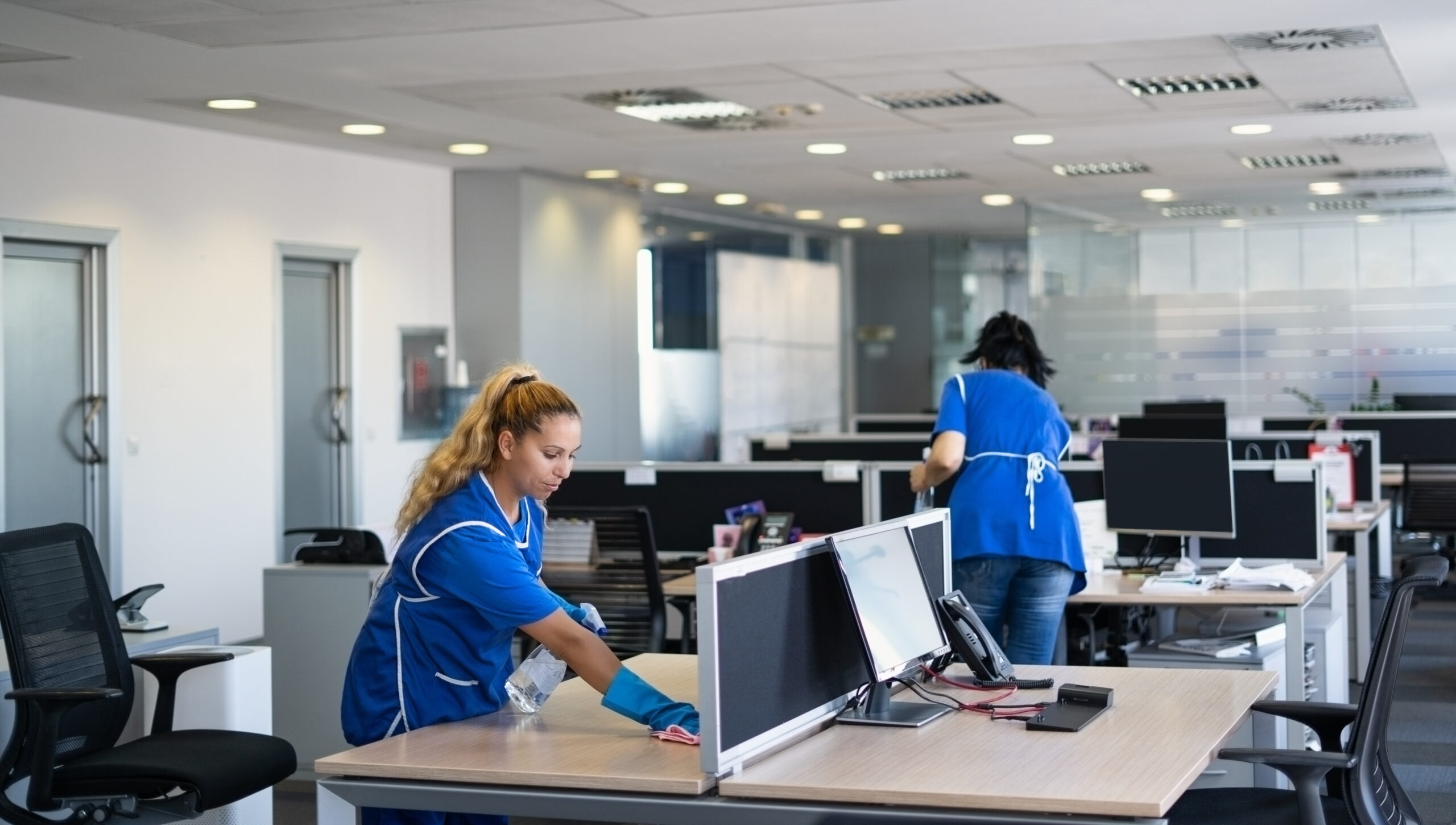 Professional Cleaners in Napa County cleaning an office
